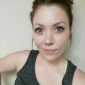 Meet your Posher, Kendra